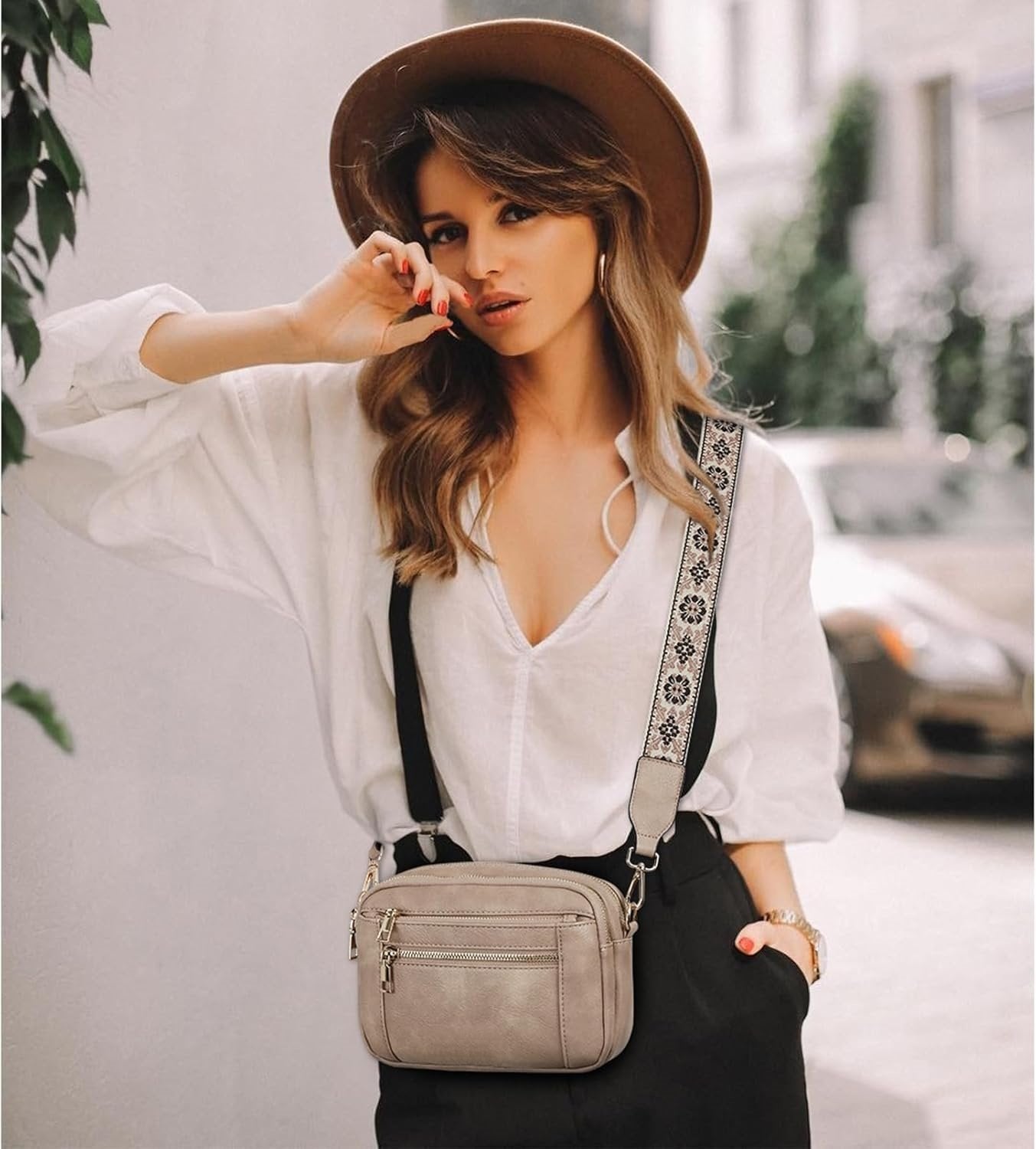 đ„Handgjorda fĂ€rgglada remmar Crossbody lĂ€dervĂ€skor och plĂ„nböckerđ
